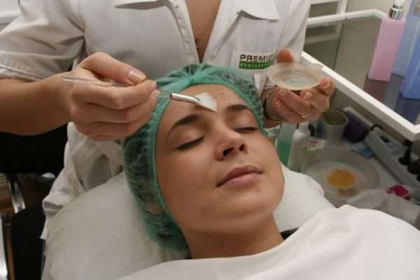 Косметологическое лечение кожи лица