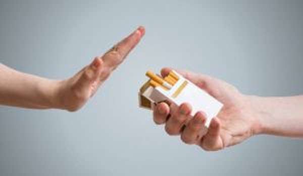 Курение является одним из вторичных факторов, приводящих к бесплодию мужчин