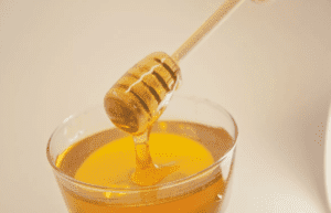 Мед используют для лечения и профилактики многих болезней