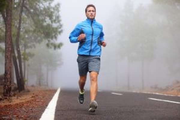 Бег с ускорением благотворно сказывается на психоэмоциональном состоянии мужчины