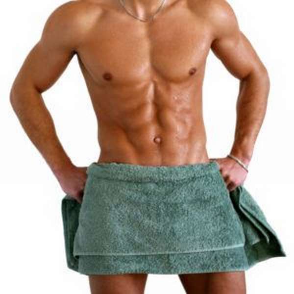 Перед любым упражнением необходимо взять, смоченное в теплой воде полотенце и приложить на живот